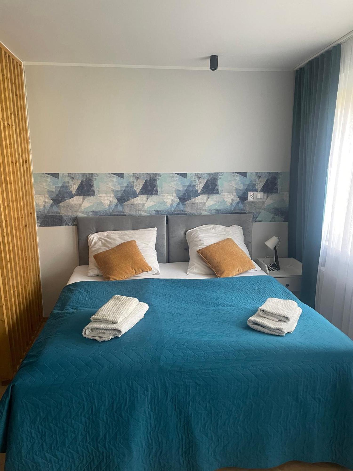 Apartament Szmaragdowy シフィノウイシチェ エクステリア 写真
