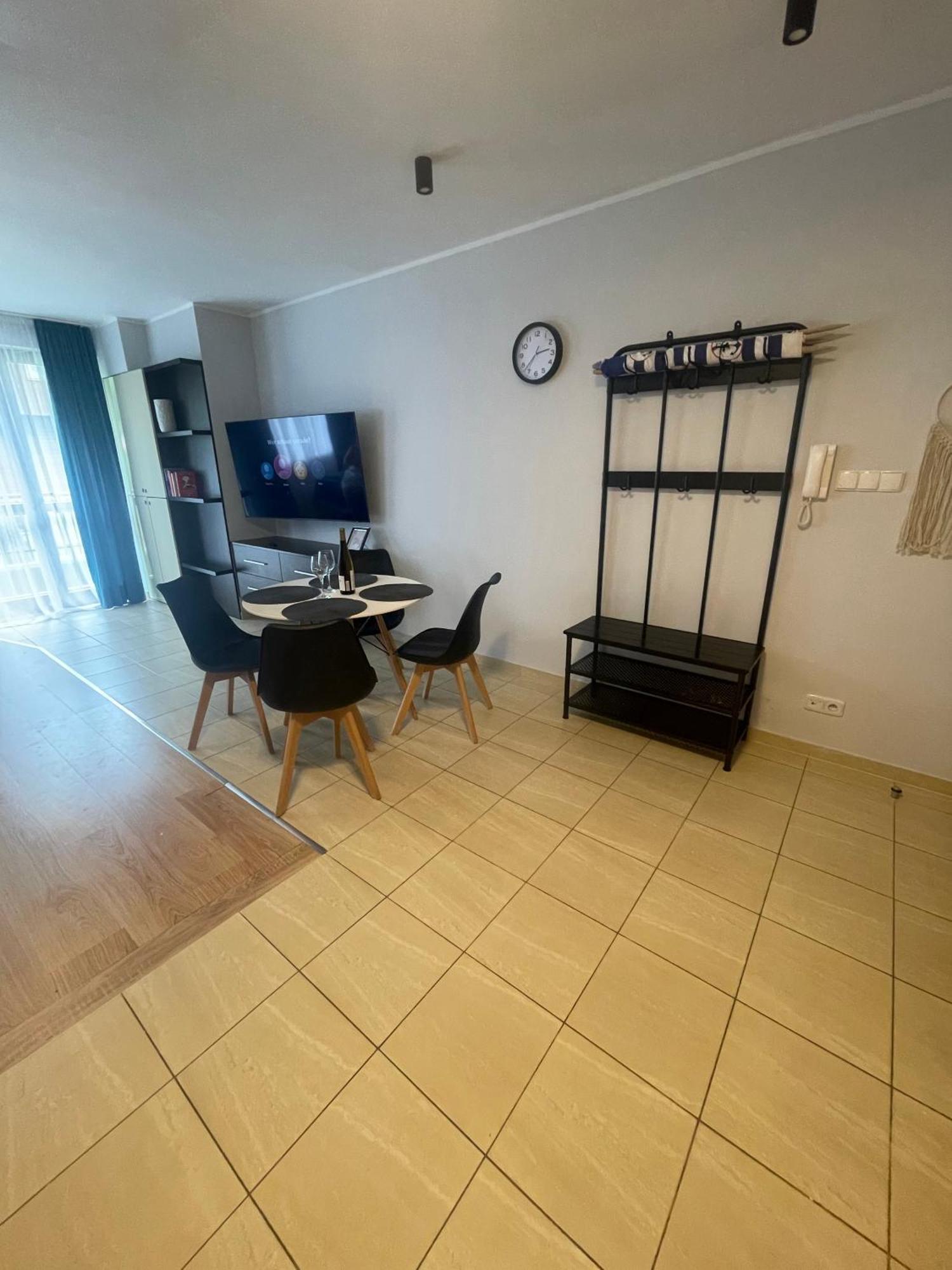 Apartament Szmaragdowy シフィノウイシチェ エクステリア 写真